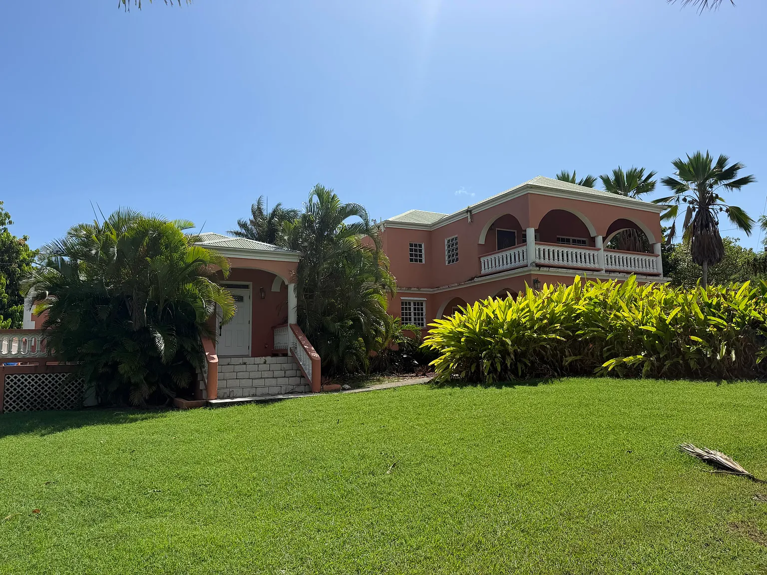 4 bed, $4,700 — Photo 2