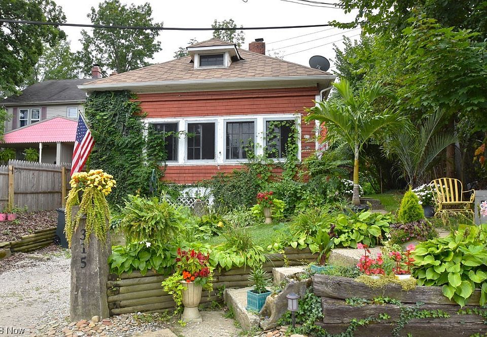 1st image of 315 Riverdale Dr