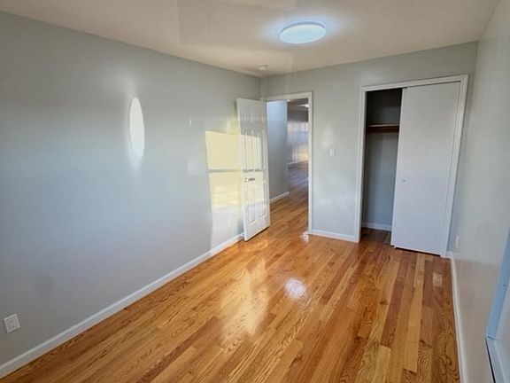 4th image of 2146 E 14th St #3