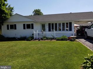 1968 Fry Loop Ave, Carlisle, PA 17013