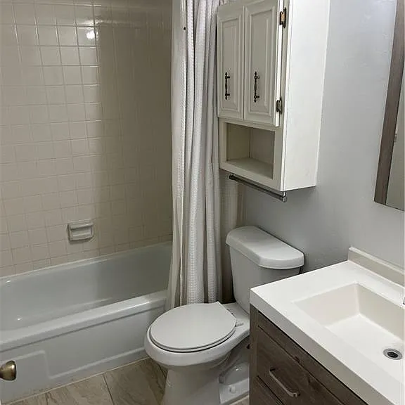 1400 Pompei Ln #6 — Photo 12