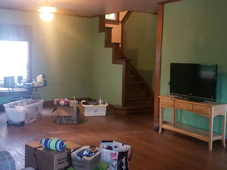 625 S Fess Ave — Photo 5