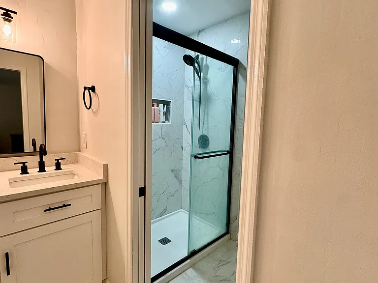 303 Long Leaf Dr — Photo 16