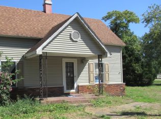 313 S Sims St, Royalton, IL 62983