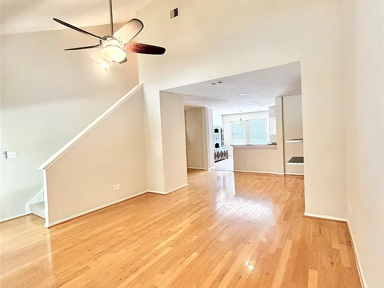 1828 Wheeler St — Photo 11