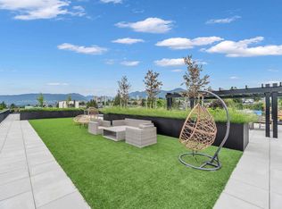 422 E 3rd St #510, North Vancouver, BC V7L 0K1