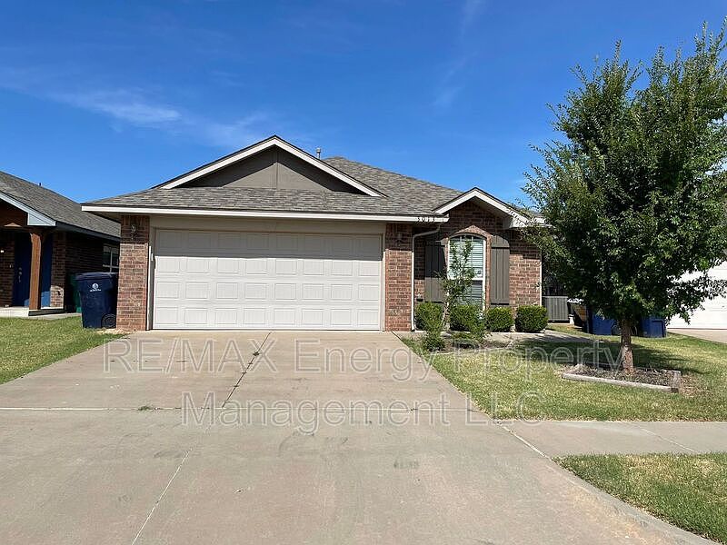 3013 Tenkiller Dr, Yukon, OK 73099 Zillow