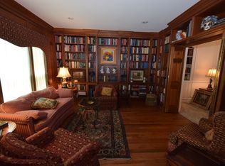 91 Garden Dr, Jackson, TN 38305
