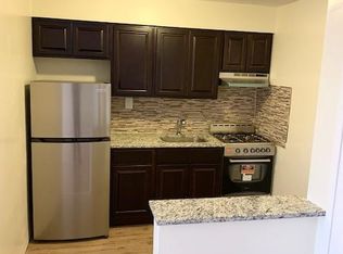 158 High St APT B9, Orange, NJ 07050