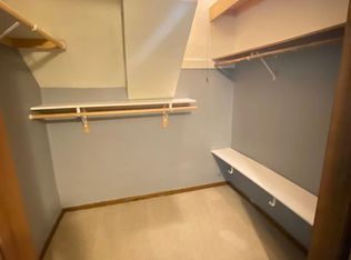 385 Ashland Ave APT C, Saint Paul, MN 55102