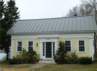 21 Union St, Boothbay Harbor, ME 04538