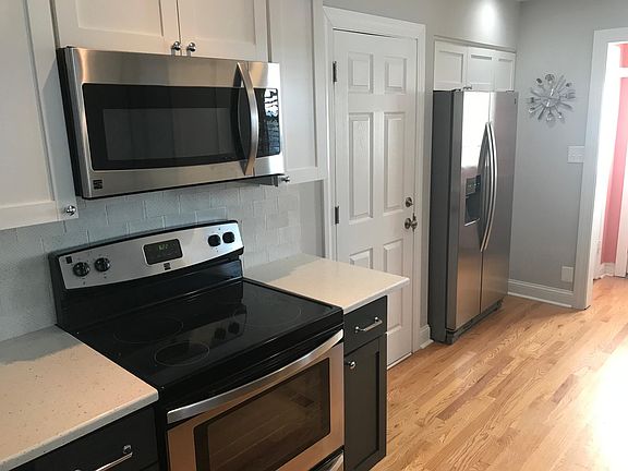 5th image of 7124 Oak St