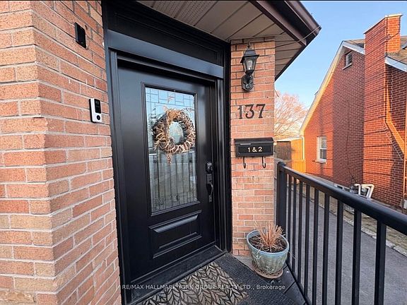 2nd image of 137 Rosehill Blvd