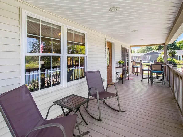 11379 Riverside Dr, Stanwood, MI 49346