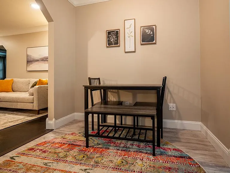 1175 SW Collins Ave — Photo 15