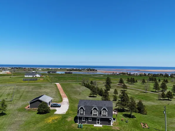 50 Arcadia Ln, Charlotte Parish, PE C0A 1N0