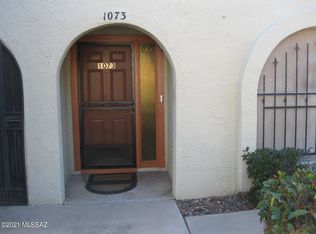1073 S Calle De Las Casitas, Green Valley, AZ 85614