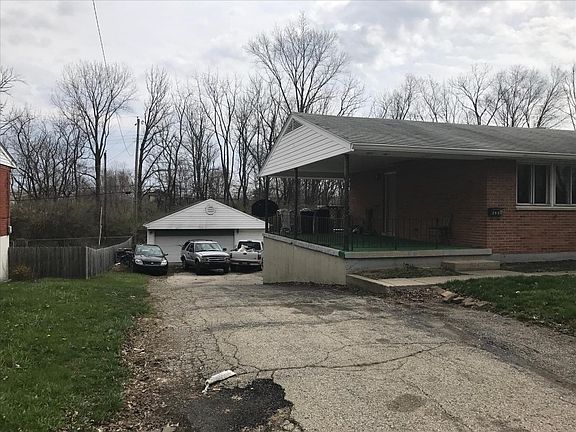 3rd image of 304 Gabriel St