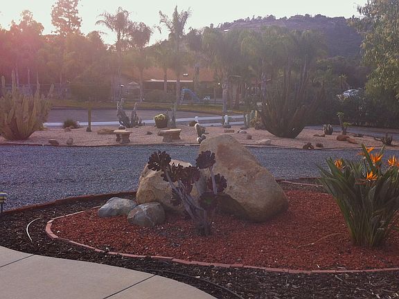 Front Walkway-Circular Drive