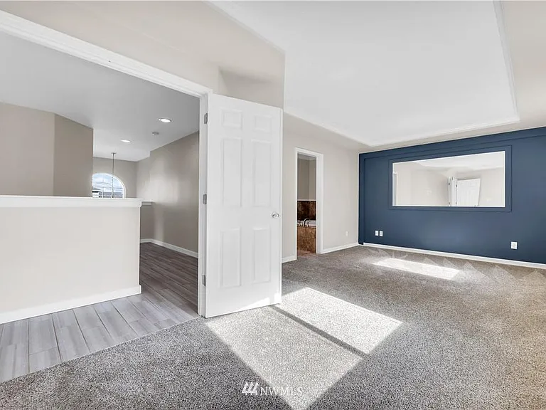 8024 150th St SE — Photo 11