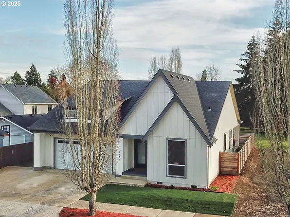 1701 S Alpine St, Cornelius, OR 97113