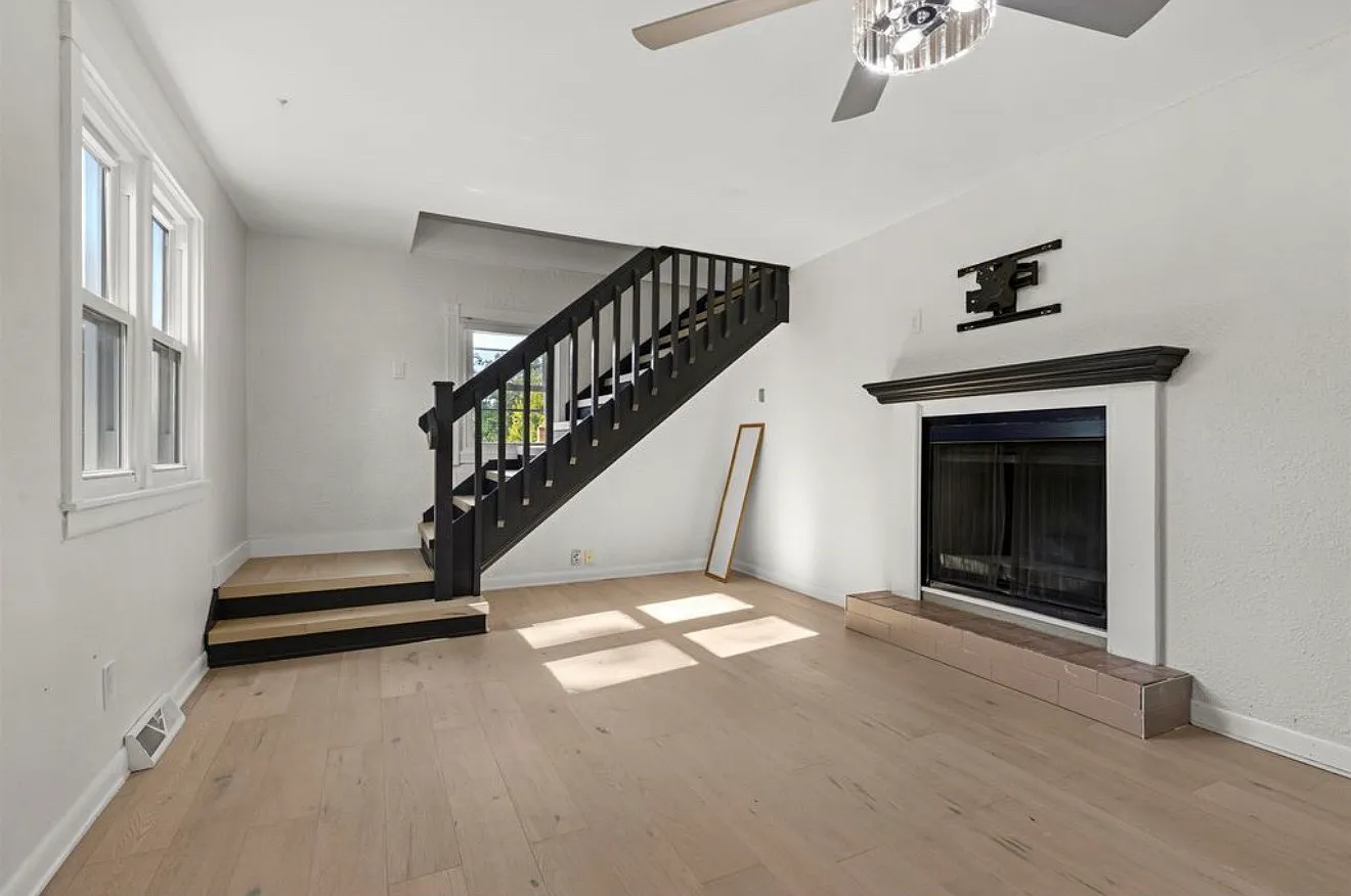 5 bed, 1650 sqft, $2,250 — Photo 4
