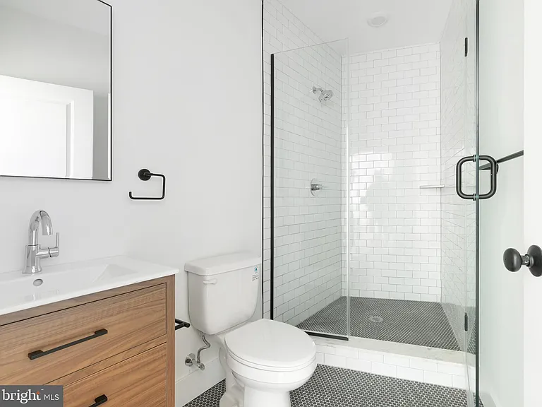 1255 N 23rd St #1 — Photo 23