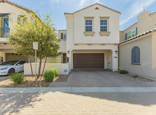 1489 E SHANNON Street, Gilbert, AZ 85295