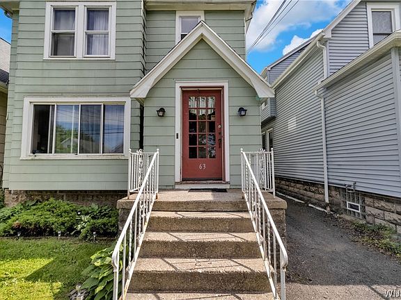 3rd image of 63 Carlyle Ave