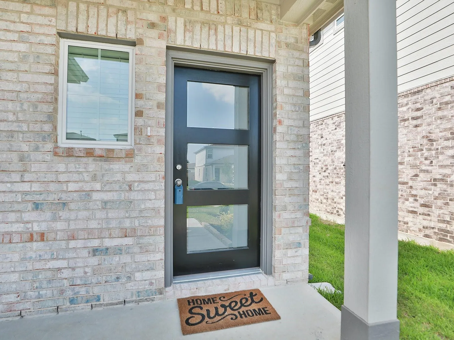 4 bed, 3.0 bath, $2,350 — Photo 4