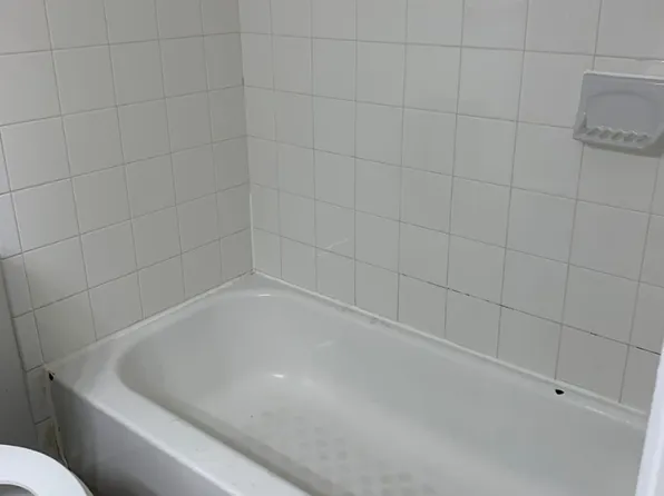 2703 Oswego Ave, Baltimore, MD 21215