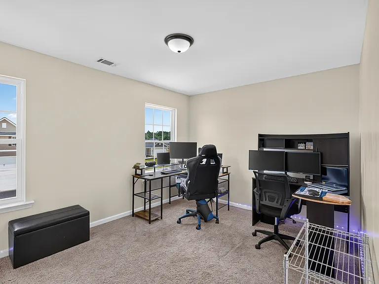 195 Deerfield Dr NE — Photo 17