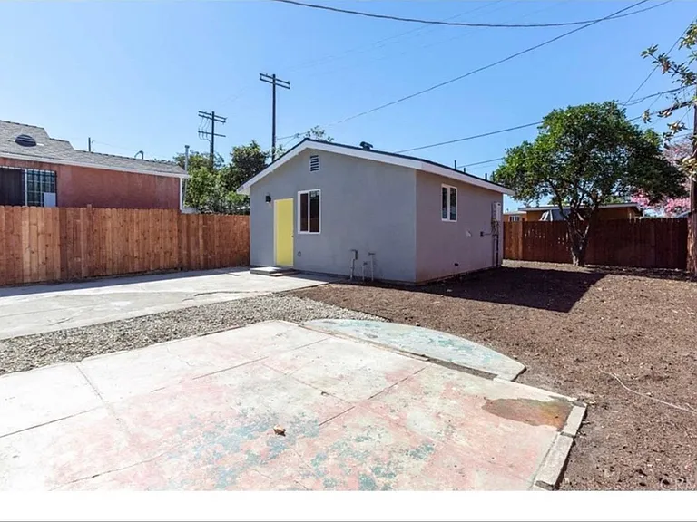 5333-5335 4th Ave. — Photo 4