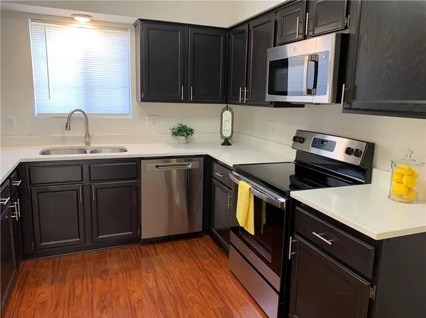 2406 Alabama St Unit 14A, Lawrence, KS 66046