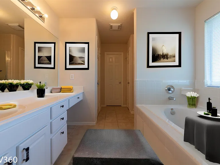 2943 Meadowglen Crst — Photo 17