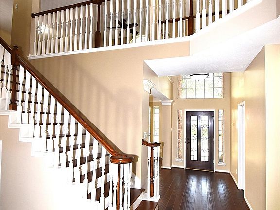 4th image of 1307 Westwick Forest Ln