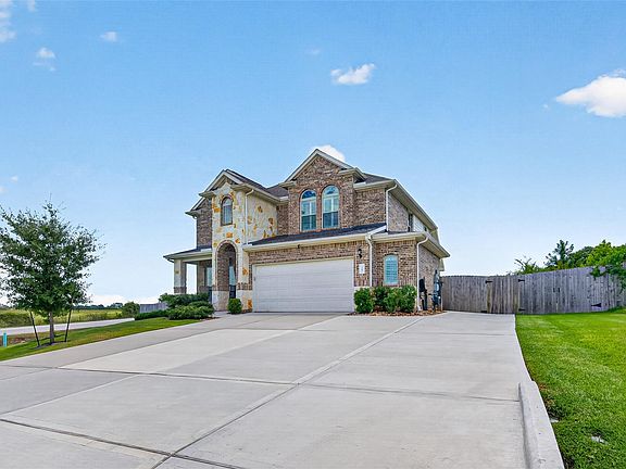 3rd image of 206 Abner Ln