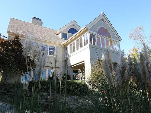 59504 Cary Photo 1