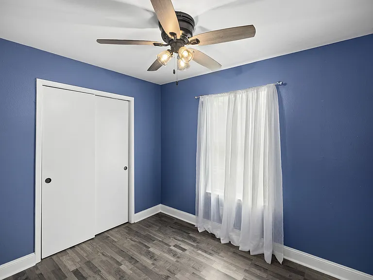 3045 Yorktown Cir — Photo 33