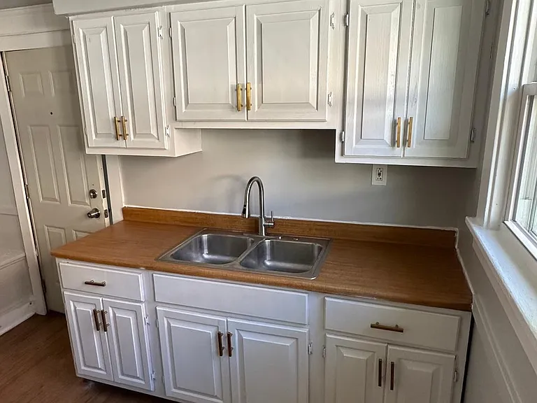 11801 Griffing Ave #UP — Photo 12