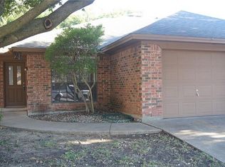 8964 Bradley Dr, North Richland Hills, TX 76182
