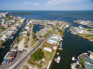 6427 Clark St, Hudson, FL 34667