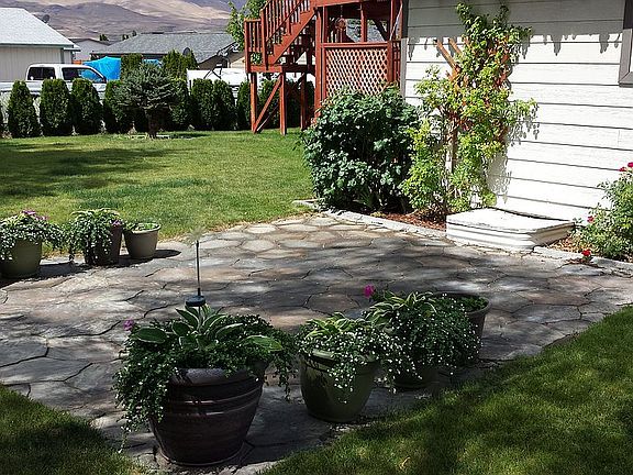 5th image of 212 Airport Way SW #59