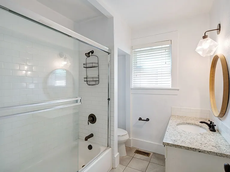 15 Octavia St — Photo 12