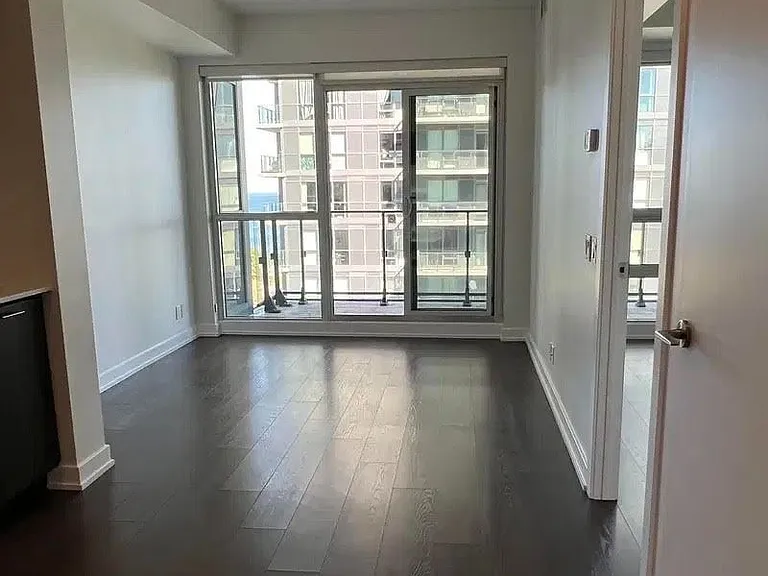 2220 Lake Shore Blvd W #2508 — Photo 4