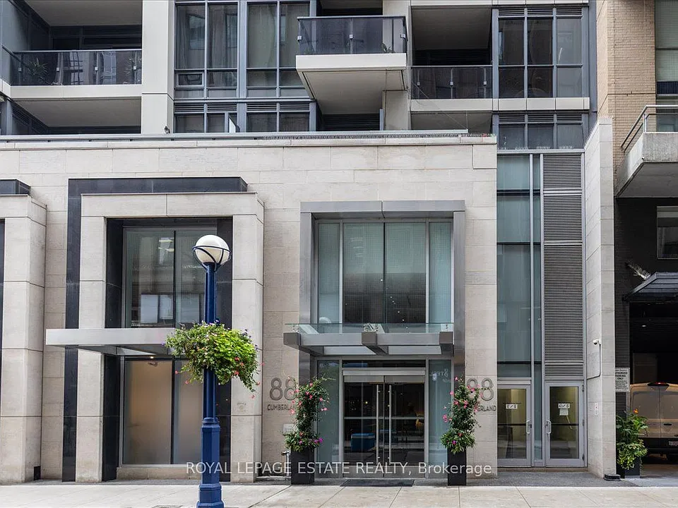 88 Cumberland St #1201