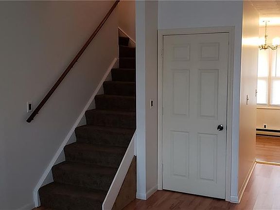 5th image of 809-811 Balsley Ave