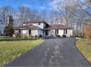 3930 E Meadow Ln, Orange, OH 44022