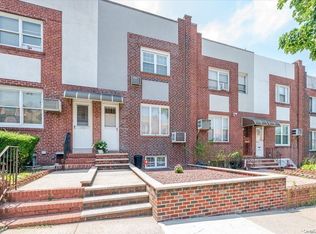 5264 79th St, Elmhurst, NY 11373