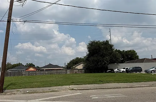 6517 Canal St Photo 1